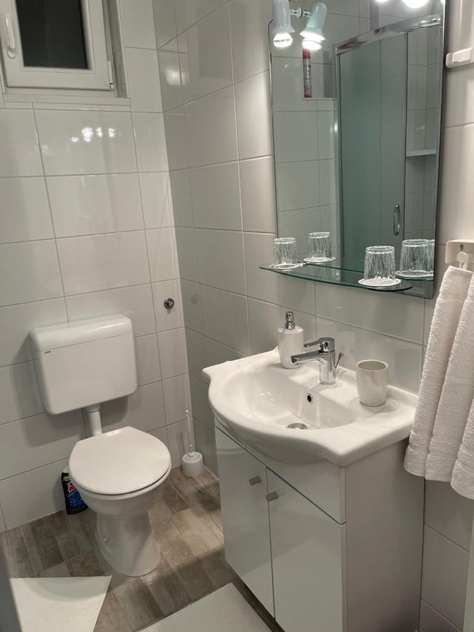 Apartments Antisa Baška Voda Екстериор снимка