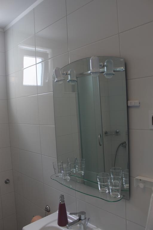 Apartments Antisa Baška Voda Екстериор снимка