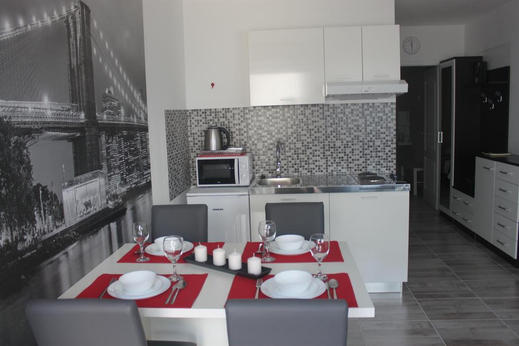 Apartments Antisa Baška Voda Екстериор снимка